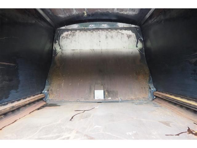 MITSUBISHI FUSOU FIGHTER 2012 Image 31