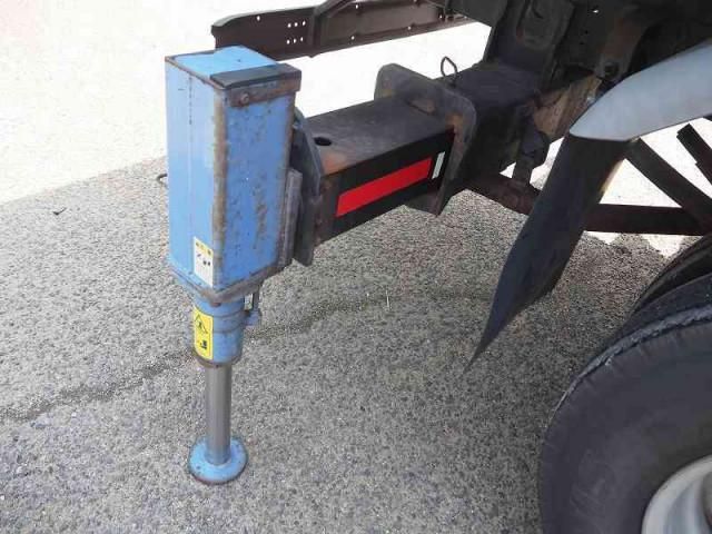 MITSUBISHI CANTER 2004 Image 31