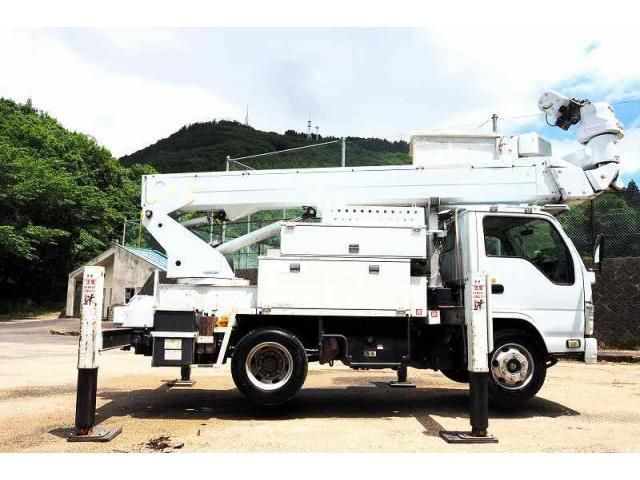 ISUZU ELF 2012 Image 31