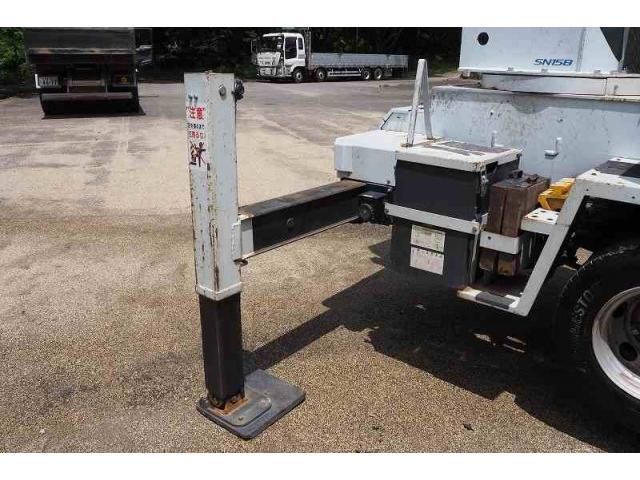 ISUZU ELF 2012 Image 31