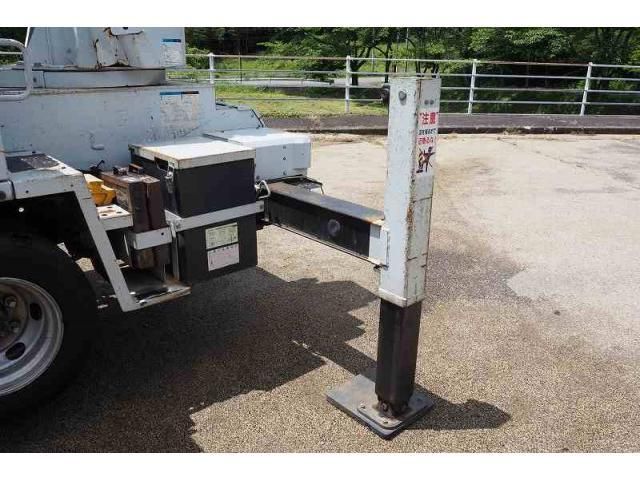 ISUZU ELF 2012 Image 31