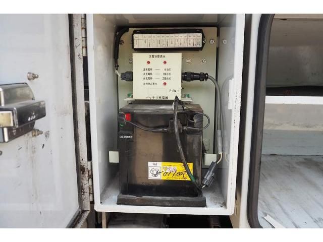 ISUZU ELF 2012 Image 31