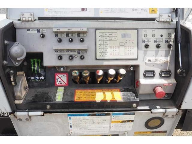 ISUZU ELF 2012 Image 31