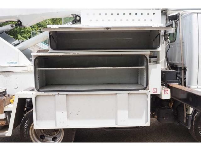 ISUZU ELF 2012 Image 31