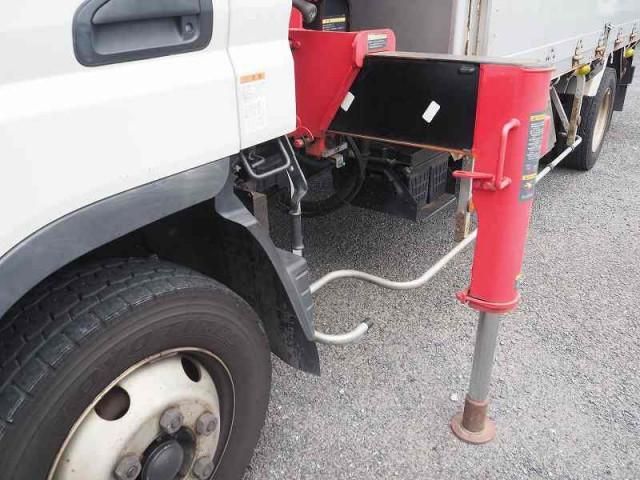 MITSUBISHI CANTER 2012 Image 31