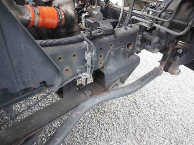 MITSUBISHI CANTER 2012 Image 31