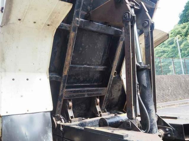 ISUZU FORWARD 2012 Image 31