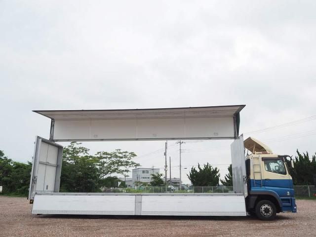 MITSUBISHI FUSOU SUPER GREAT 2018 Image 31