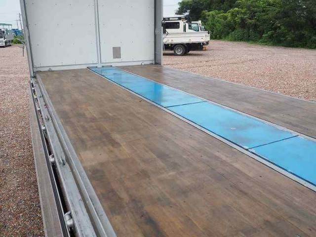 MITSUBISHI FUSOU SUPER GREAT 2018 Image 31