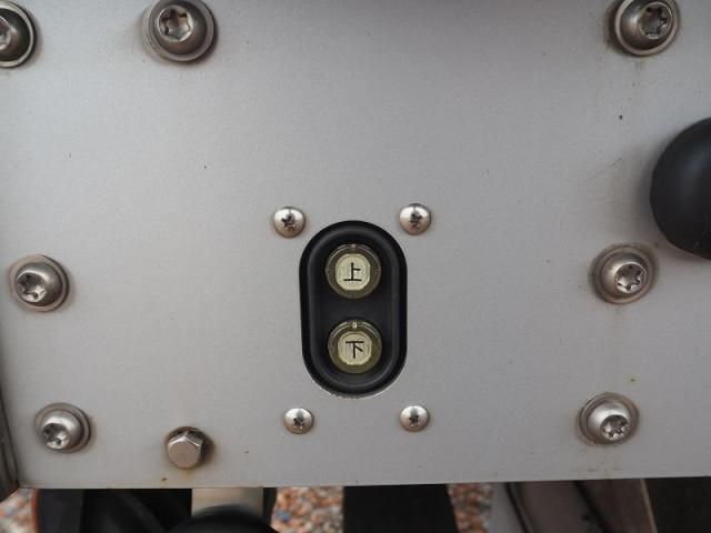 MITSUBISHI FUSOU SUPER GREAT 2018 Image 31