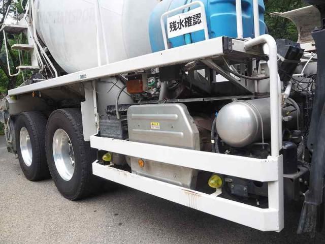 ISUZU GIGA 2012 Image 31