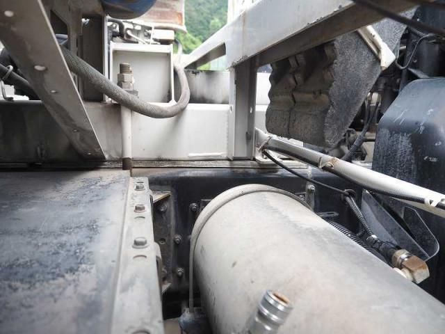 ISUZU GIGA 2012 Image 31