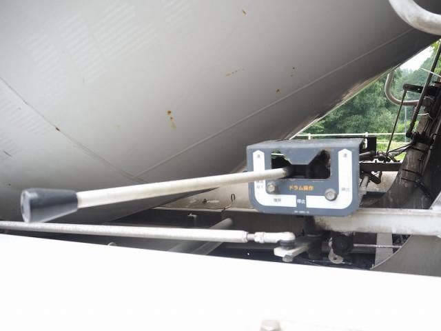 ISUZU GIGA 2012 Image 31