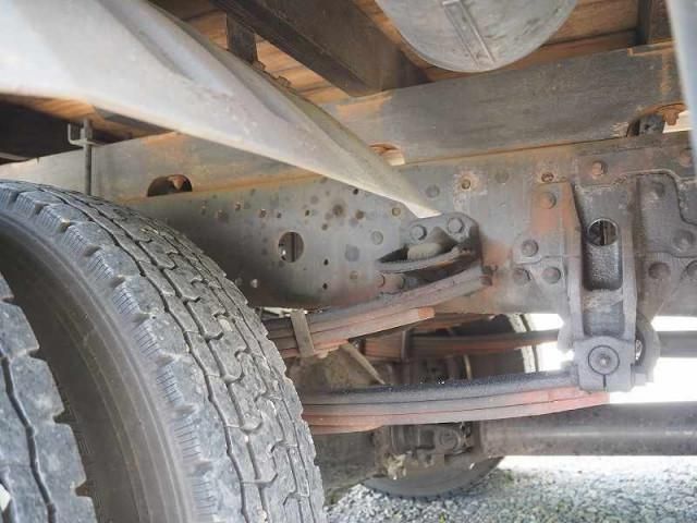 MITSUBISHI FUSOU FIGHTER 2011 Image 31