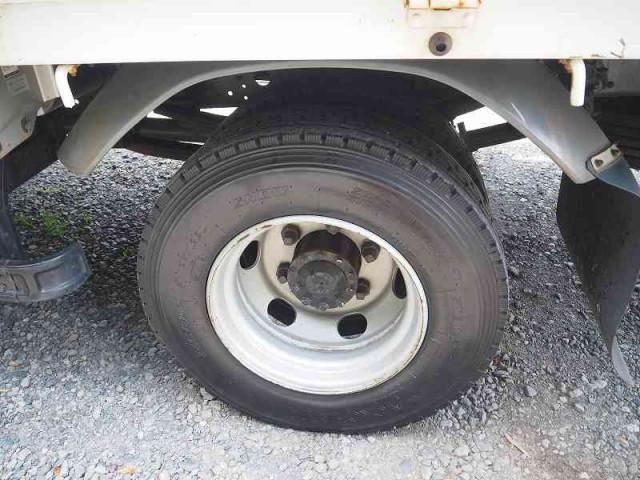 MITSUBISHI FUSOU FIGHTER 2011 Image 31