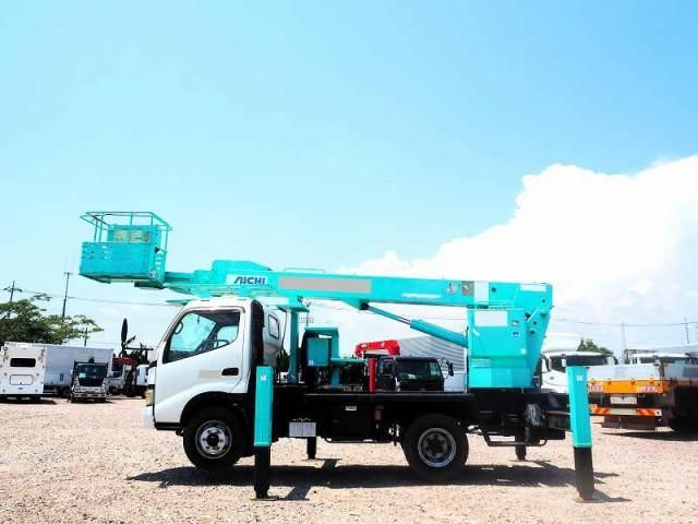 HINO DUTRO 2005 Image 31