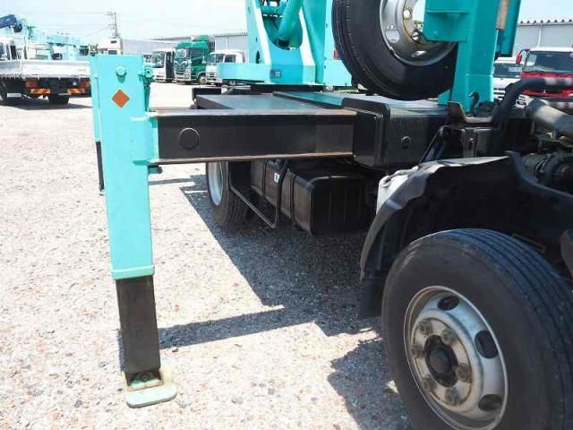 HINO DUTRO 2005 Image 31