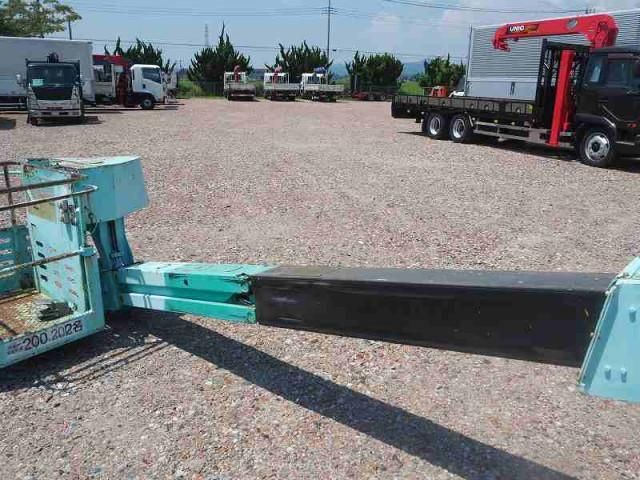 HINO DUTRO 2005 Image 31