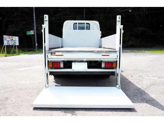 ISUZU ELF 2017 Image 31