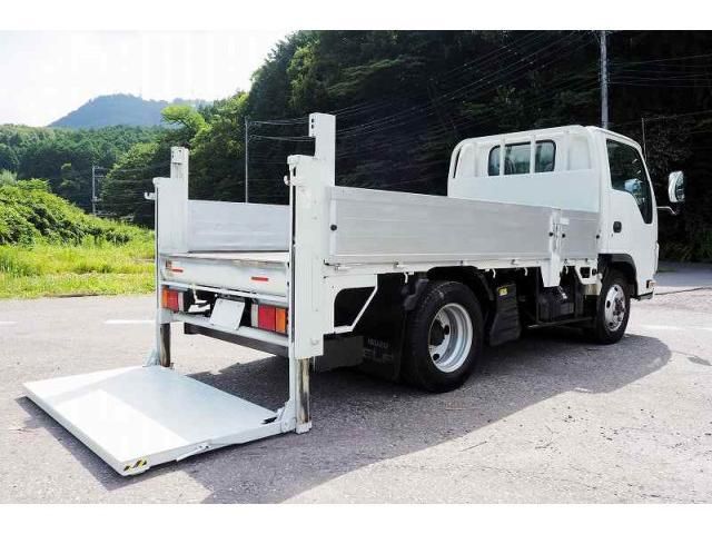 ISUZU ELF 2017 Image 31