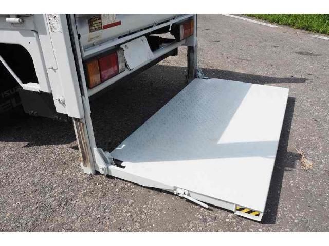 ISUZU ELF 2017 Image 31