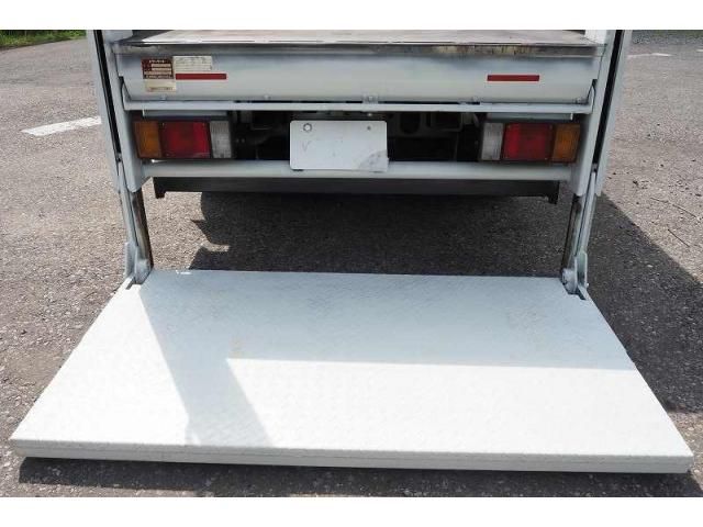 ISUZU ELF 2017 Image 31