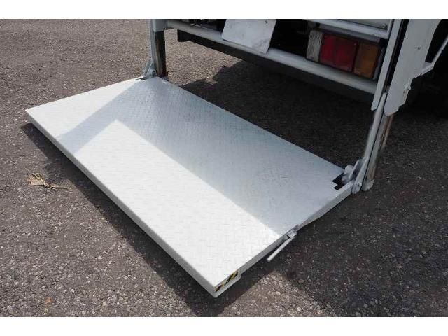 ISUZU ELF 2017 Image 31