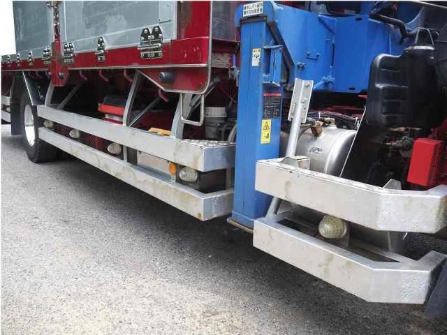 MITSUBISHI FUSOU FIGHTER 2015 Image 31