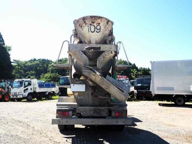 HINO DUTRO 2016 Image 31