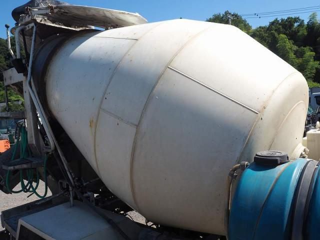 HINO DUTRO 2016 Image 31