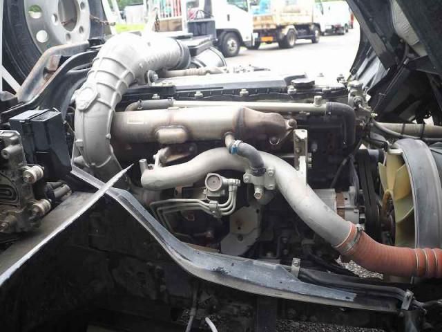 MITSUBISHI FUSOU FIGHTER 2015 Image 31