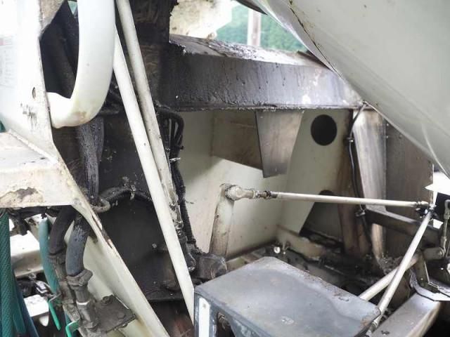 MITSUBISHI FUSOU FIGHTER 2015 Image 31