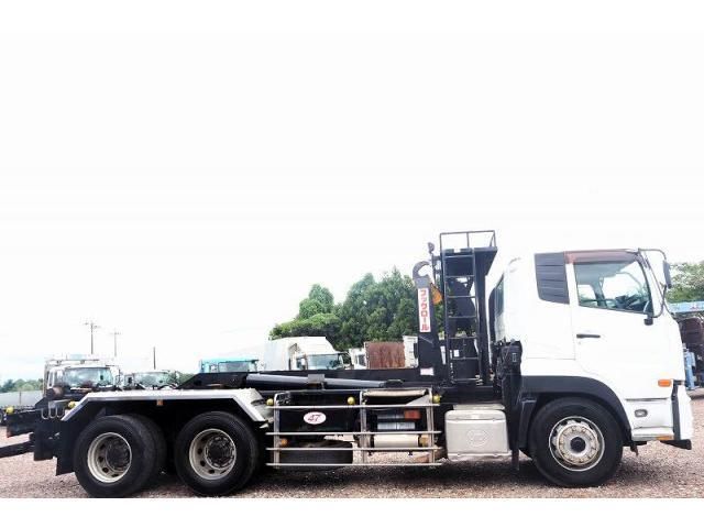 NISSAN DIESEL QUON 2013 Image 31