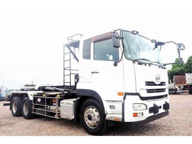 NISSAN DIESEL QUON 2013 Image 31