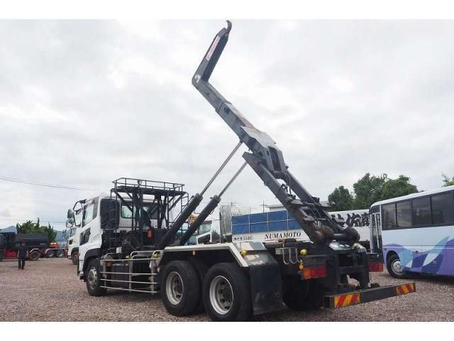 NISSAN DIESEL QUON 2013 Image 31