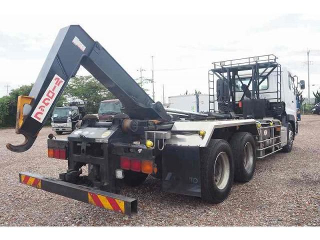 NISSAN DIESEL QUON 2013 Image 31