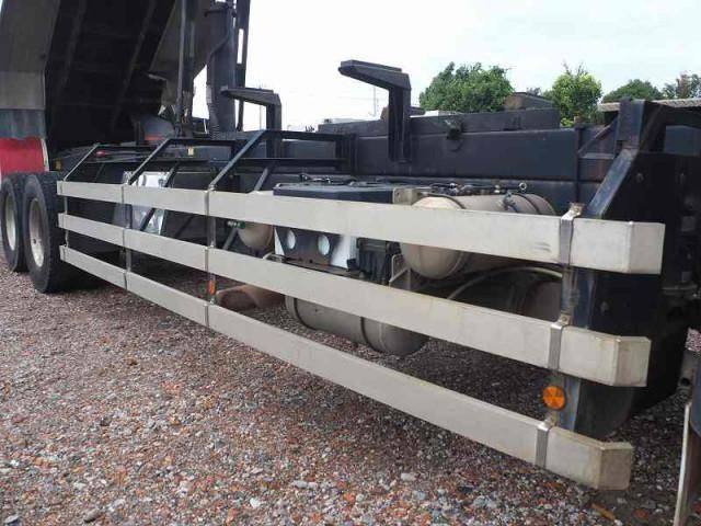 HINO PROFIA 2009 Image 31