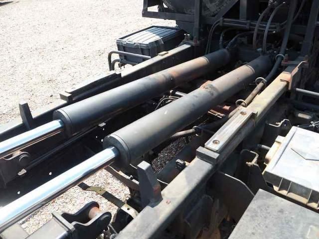 MITSUBISHI FUSOU FIGHTER 2011 Image 31