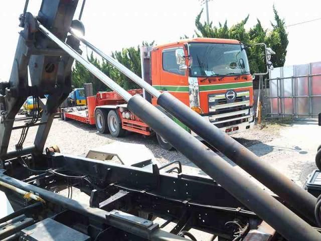 MITSUBISHI FUSOU FIGHTER 2011 Image 31