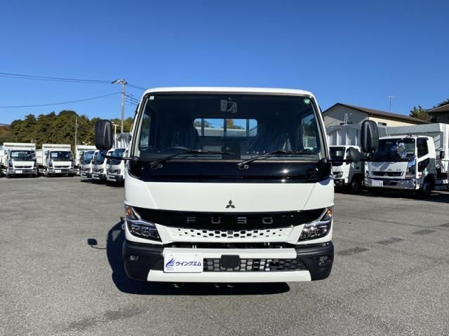 MITSUBISHI CANTER 2024 Image 31