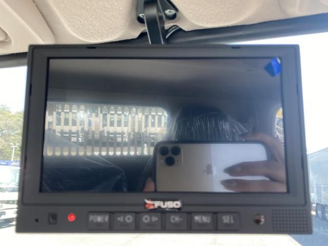 MITSUBISHI CANTER 2024 Image 31