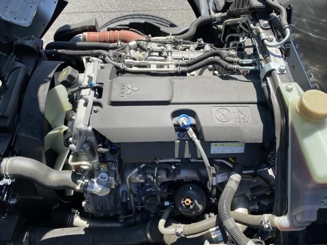 MITSUBISHI CANTER 2024 Image 31