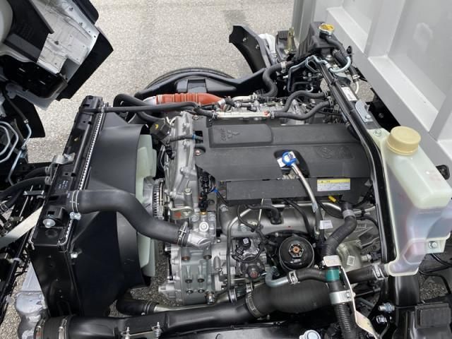 MITSUBISHI CANTER 2024 Image 31