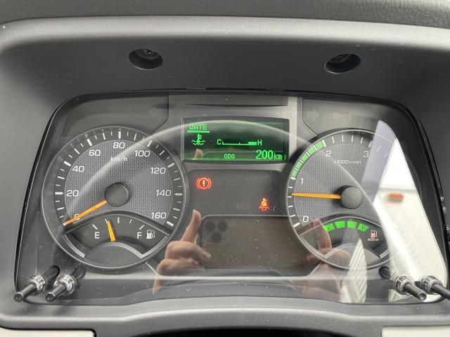 MITSUBISHI CANTER 2024 Image 31