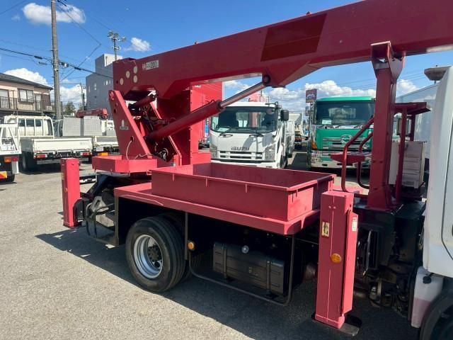 HINO DUTRO 2010 Image 31