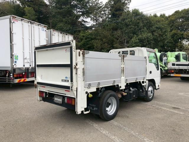 ISUZU ELF 2014 Image 31