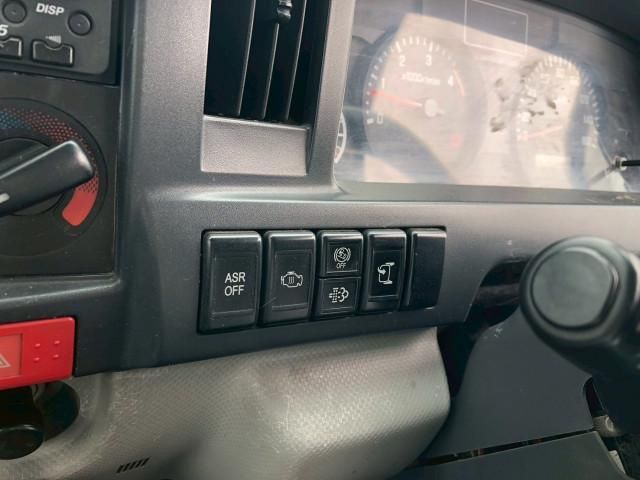 ISUZU ELF 2014 Image 31