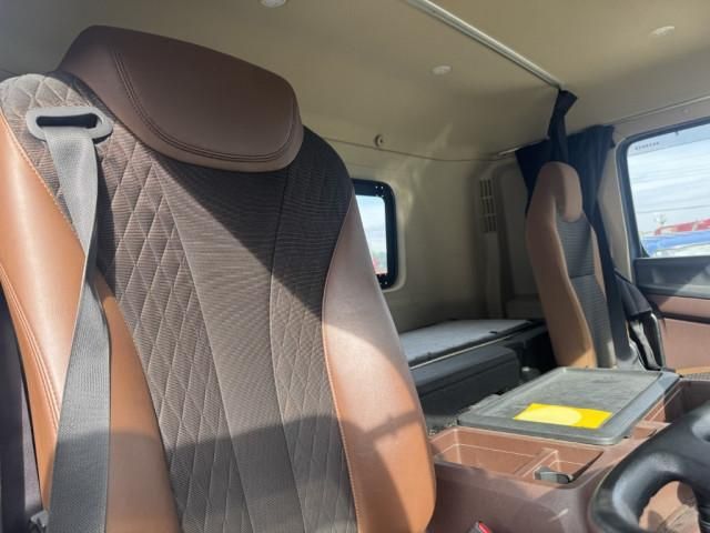 HINO PROFIA 2020 Image 31