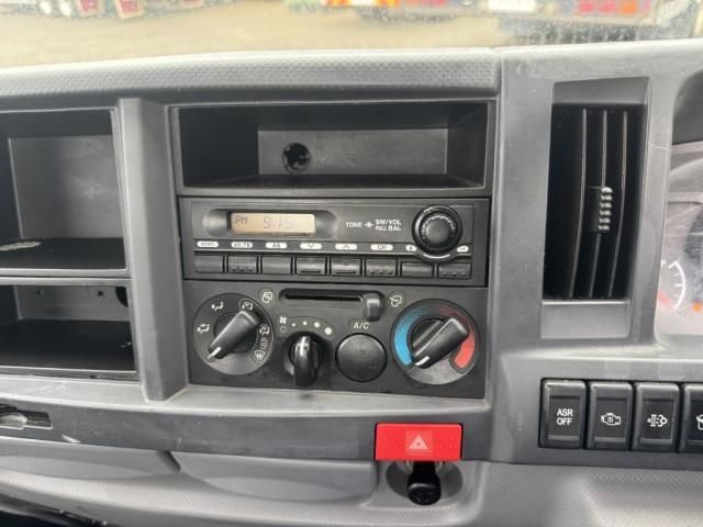 ISUZU ELF 2013 Image 31