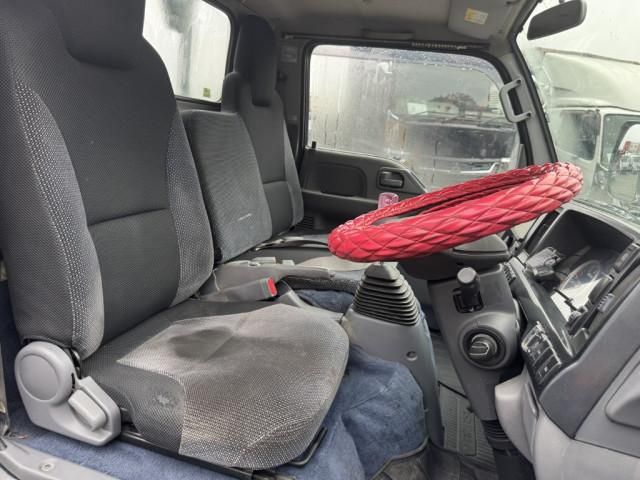 ISUZU ELF 2019 Image 31